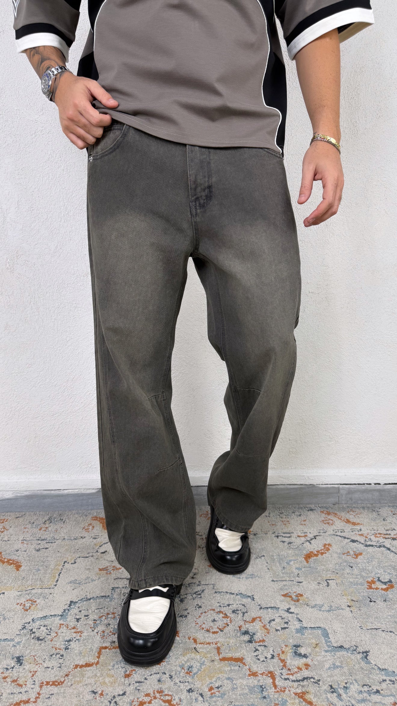 BAGGY CYRCUS