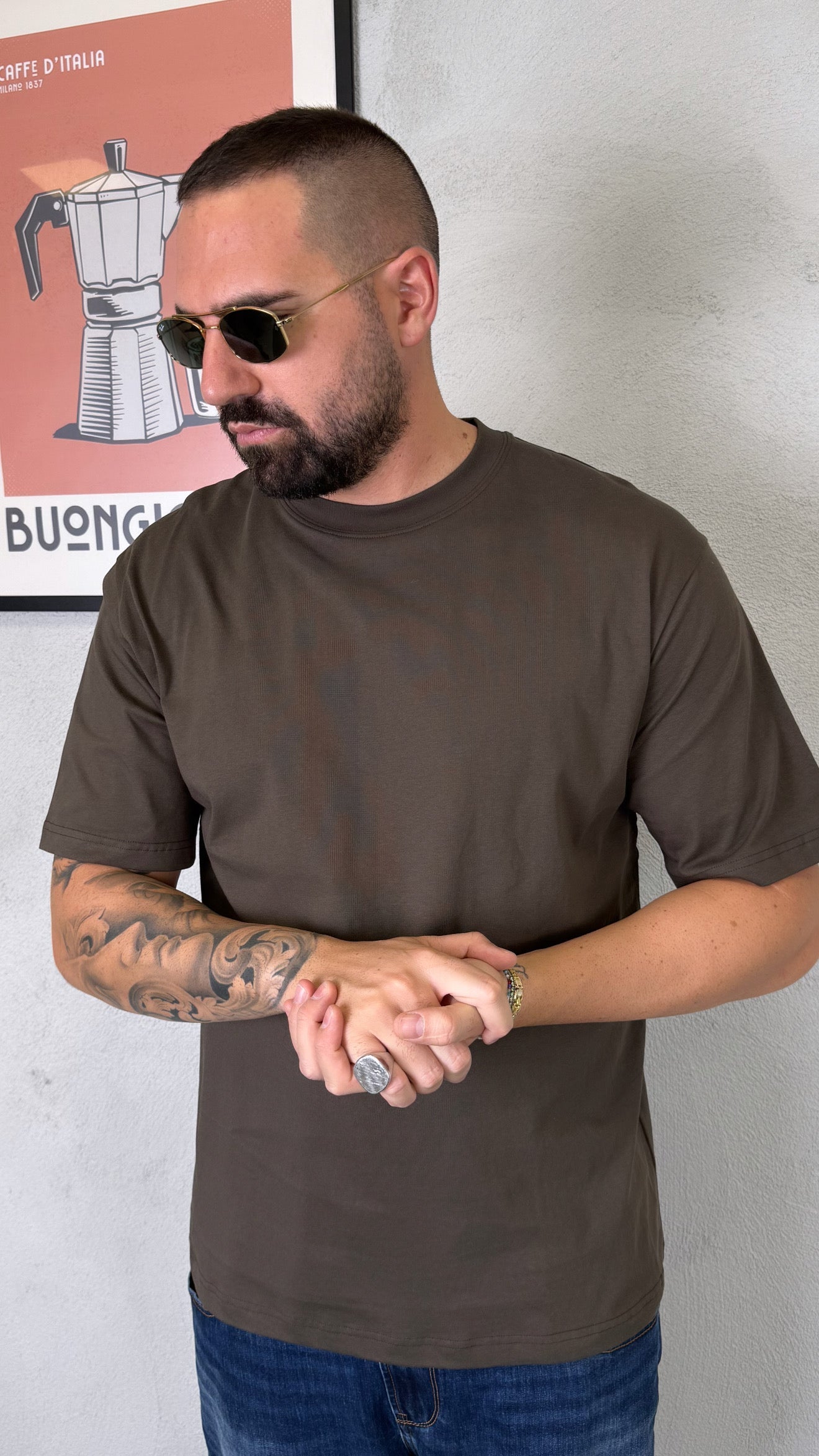 T-SHIRT